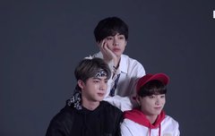 이 사진 너무 웃김