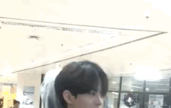 밑 글 보고 풀샷 짤