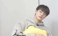 잔스포츠 가방 손민수했는데