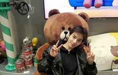 으악 18년도 정우 보는데