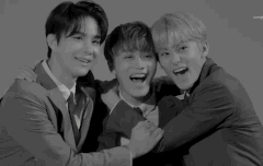 이거 왜 이렇게 아련해...