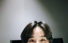 정우 생일날 브이앱 고화질 사진 공유 해주라!!