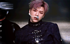 210228 강다니엘 인기가요 움짤모음