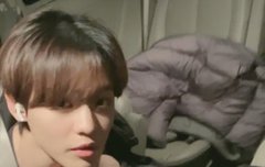 나 이제 현생 끝나고 뒤늦게 허버허버 보는데