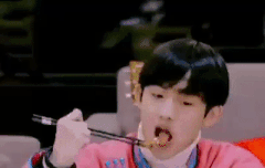 답 안하면 다 나갈듯 인줭?