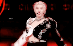 영웅 무대 태용