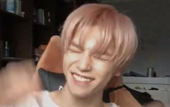 나 태용이 진짜 많이 좋아하네•••