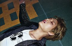 오랜만에 짤투척