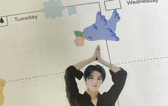 다이어리쓰는중