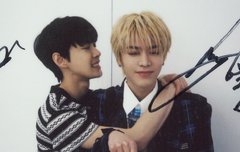 아 나유타 손동작 ㅋㅋㅋㅋㅋㅋ