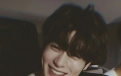 재현이 이때 사진 있는 즈니들 공유해줘 젭왈ㅠㅠㅠ