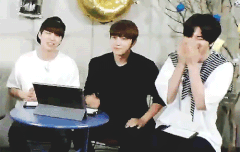 형들이 너무 웃긴 막냉이 ㅋㅋㅋ