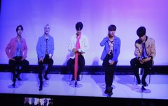 참 다채롭고 색다르고