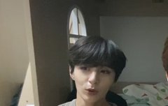 오늘 성윤이 왤케 이뻐!!