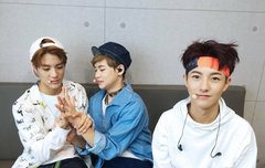 솔직히 나도 저정도로 짧은 바지 입어본 적없는데