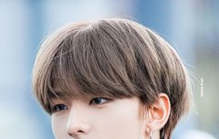 헐 현이 팬톡을 이제봄