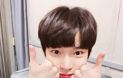 도영이 너무 귀여웡