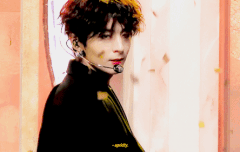 안아줄게 이주 활동한거