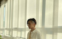 계속 보다보니까... 예쁜 거 같기도...