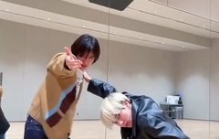 아 우뿌즈 틱톡 개욲낌