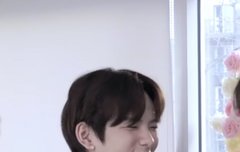 타로진짜 개기여운데?!