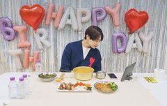 아김찌 생일파티한다