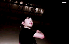 주내 검은티 입은 사진 줄 사람ㅠㅠㅠ