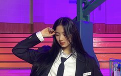 진짜 아이사는 학교에서 인기 많은 선배같이 생겼어