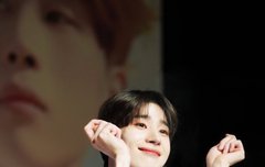 이 사진 너무 발랄해