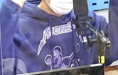 바비 이 후드티 정보 아는사람ㅠㅠ