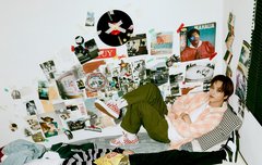 흡... 너무 이쁘다.....