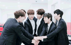 잠시 멀어져 있어도, 눈물 참고 행복하자 우리