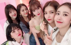 나만 아직 못믿겠나