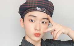 제로 베레모 진짜 세상에서 제일 잘어울려..