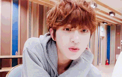 짤 하나만 주세요~