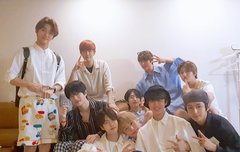 니스덜 4주년 다가오는데