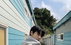 도영 인스타 후드집업