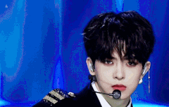 정수빈 너어무 잘생겼어..