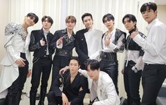 킹덤 파이널 무대