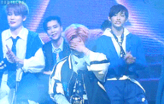 1위하고 울면서 춤추는 태용