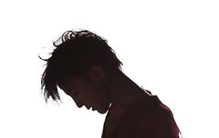 권죵 배경사진 이쓸까 ~~????