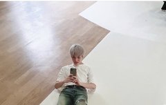 동생들 사진 찍어주는데 진심인 태용