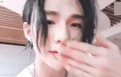 진짜 으뜨케 잘생겼어