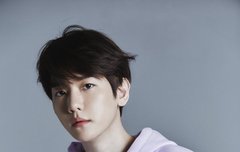 백현 프리베 공홈 SS21 COLLECTION 화보 업뎃 8p