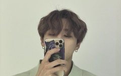 이사진 고화질 있는사람