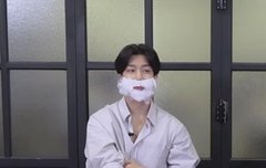 왜 이런 마스크를 썼는데 잘생긴거야..?