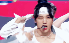 말이곱게 나갈래야 나갈 수가 없네