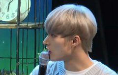 야 얘들아.. 민기 너무 잘생겼어