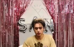 우영이 성화랑 완전 딴판임