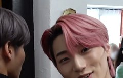 사니 너무 이뻐.... 깜짝이야